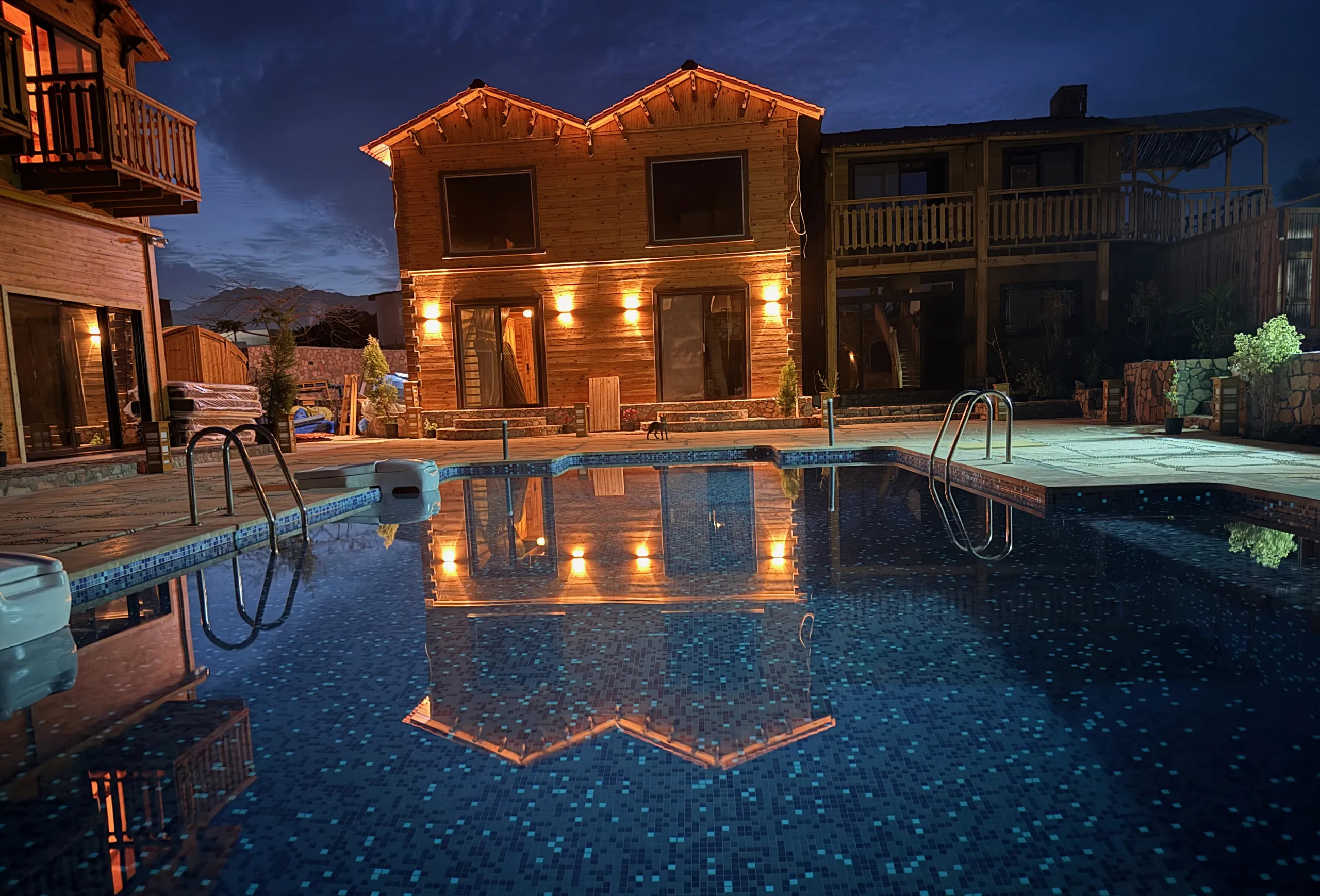 The courtyard at Beit Tolba after dark
